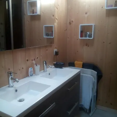 Maison Linda Ch. D'hote Couette-café *