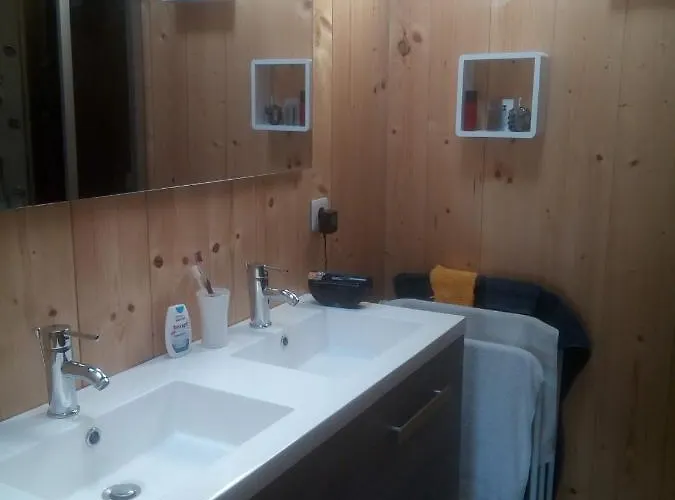 Maison Linda Ch. D'hote Bed & Breakfast *